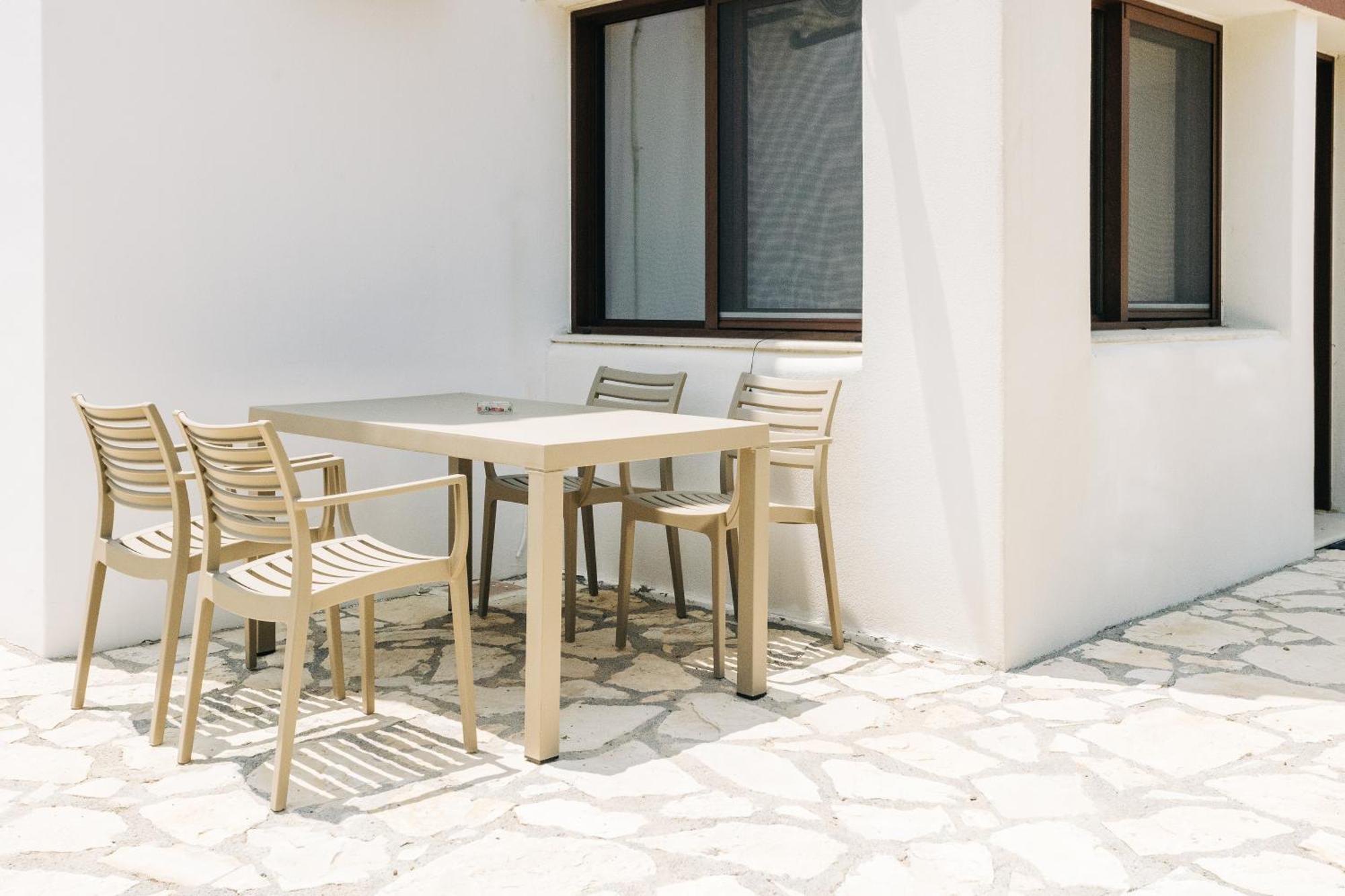 Aparthotel Iliatoras Agia Pelagia  Exterior foto